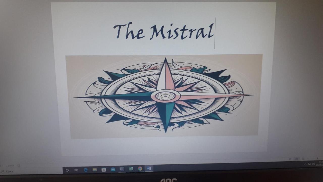 シッラ The Mistral Bed & Breakfast エクステリア 写真