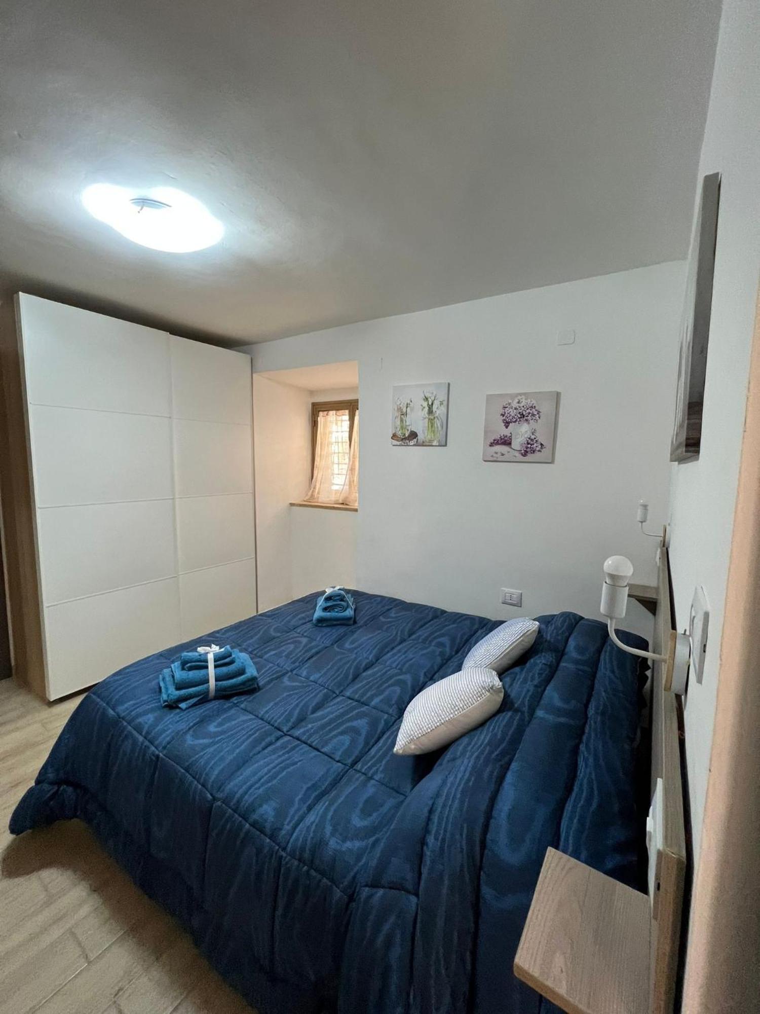 シッラ The Mistral Bed & Breakfast エクステリア 写真